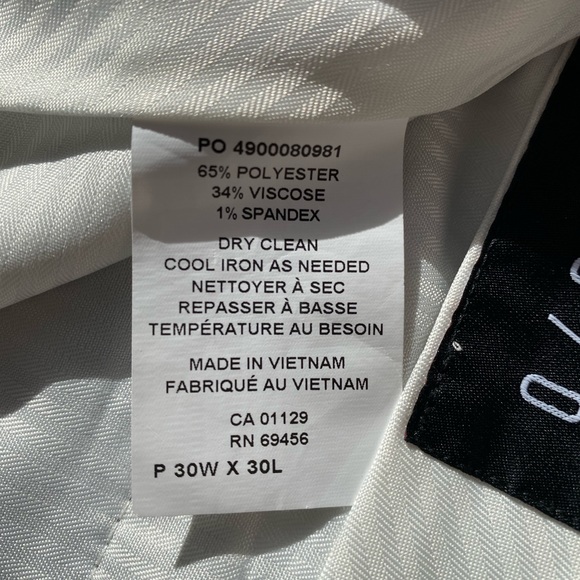 Light grey men’s dress pant 30 width 30 length. - Picture 7 of 7